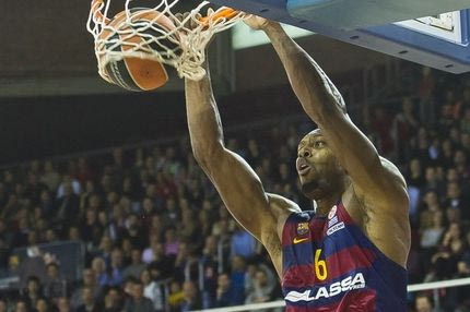 Ανανέωσε με την Μπαρτσελόνα ο Ντόρσεϊ