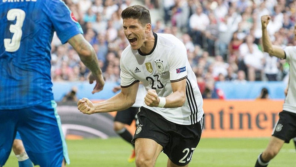 Η Βόλφσμπουργκ πήγε, πλήρωσε και άρπαξε τον Γκόμεθ!