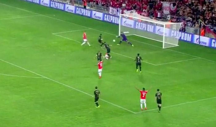 Απίστευτη γκάφα της Σέλτικ και γκολ για τη Χάποελ Μπερ Σεβά