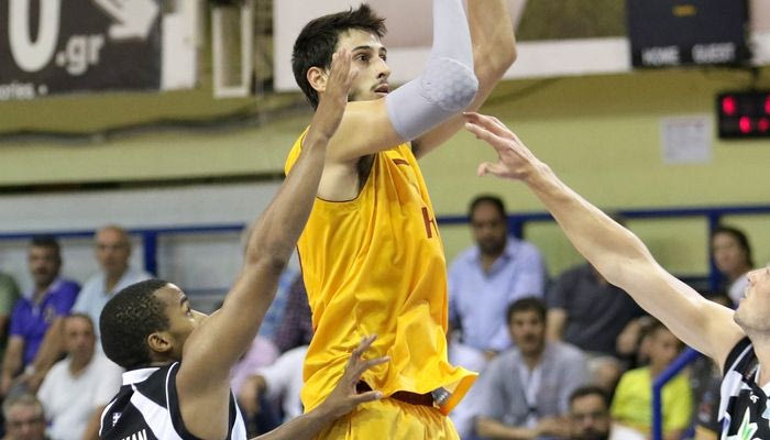 Δανεικός στο Ρέθυμνο ο Καμπερίδης