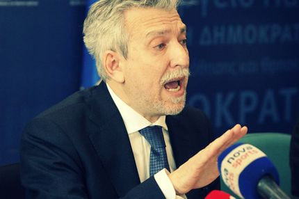 Ικανοποίηση Κοντονή για τις παραιτήσεις και….no comment για Γκιρτζίκη