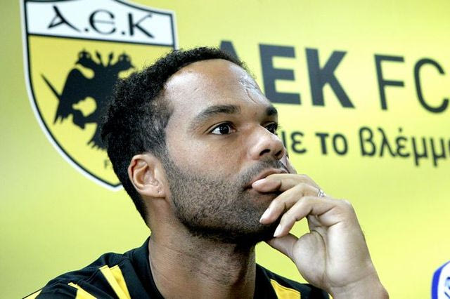 Άγγλος παίκτης από την εποχή Ρος και Λάνγκλεϊ