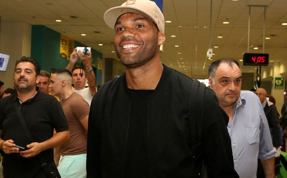 Ο Λέσκοτ έφτασε στην Αθήνα