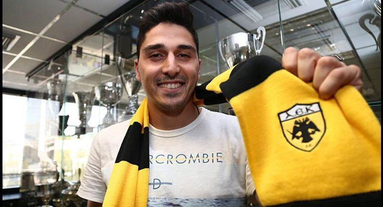 Επίσημα στην ΑΕΚ ο Μανωλάς