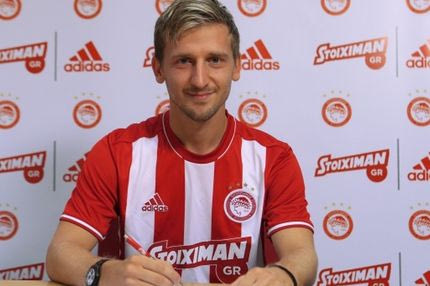 Ποιο νούμερο διάλεξε ο Μάριν, τι έχουν φυλάξει στον Ολυμπιακό για τον Νιλμάρ!