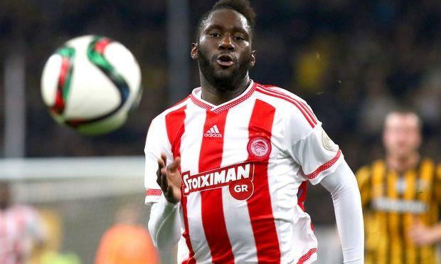 Βλέπει το φιλικό της Γουέστ Χαμ και υπογράφει ο Μαζουακού