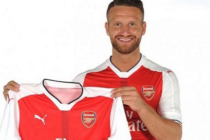 Ανακοίνωσε και Μουστάφι η Άρσεναλ