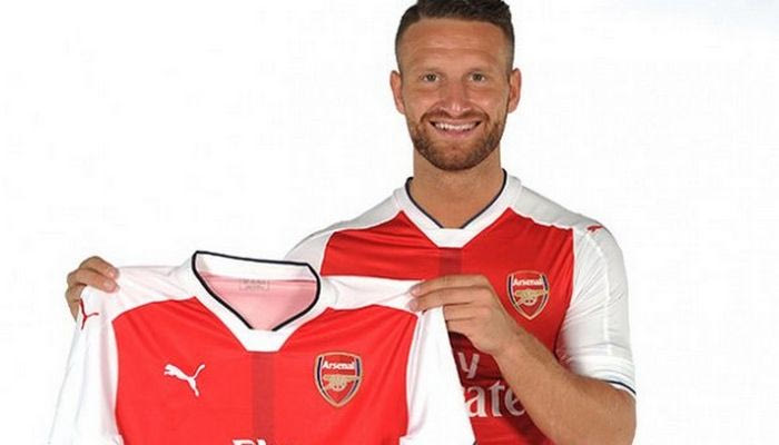 Ανακοίνωσε και Μουστάφι η Άρσεναλ