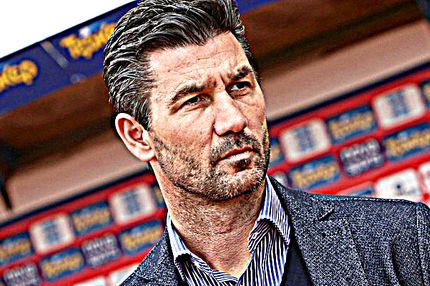 Πρώτη Ουζουνίδη με Ιμπαγάσα δίπλα του!