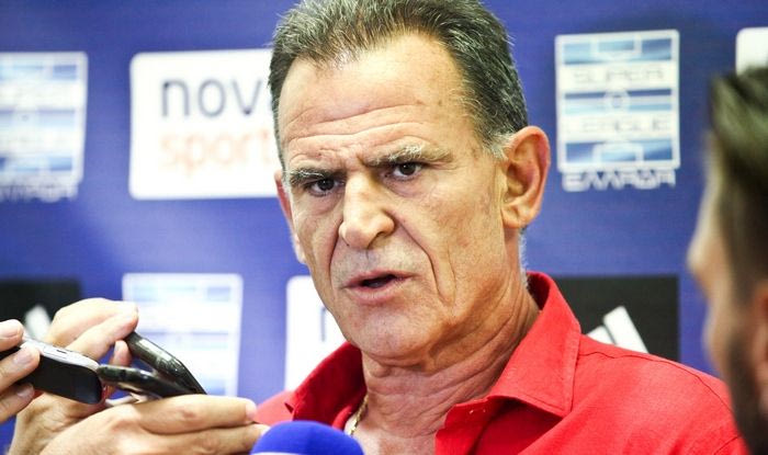 Εξαλλος ο Πανόπουλος: “Αυτό μας αξίζει, να μας βλέπουν 515 άτομα!”
