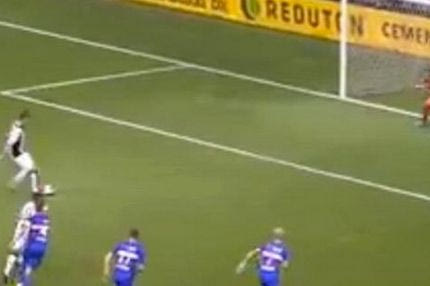 Γκαντέμης: Έχασε δύο πέναλτι σε ένα λεπτό