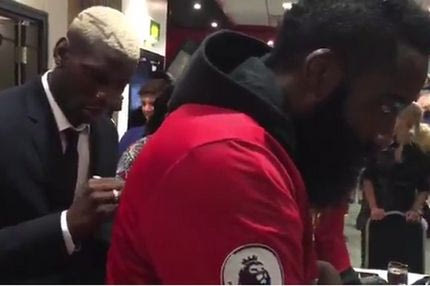 Ο Χάρντεν στο “Ολντ Τράφορντ” για υπογραφή από Πογκμπά