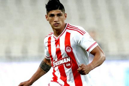 Η Τσίβας ανακοίνωσε τον Πουλίδο