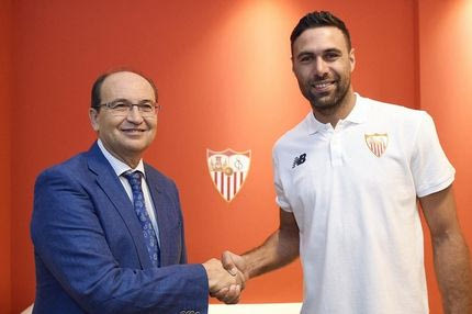 Ενίσχυση με Σιρίγκου για τη Σεβίλλη