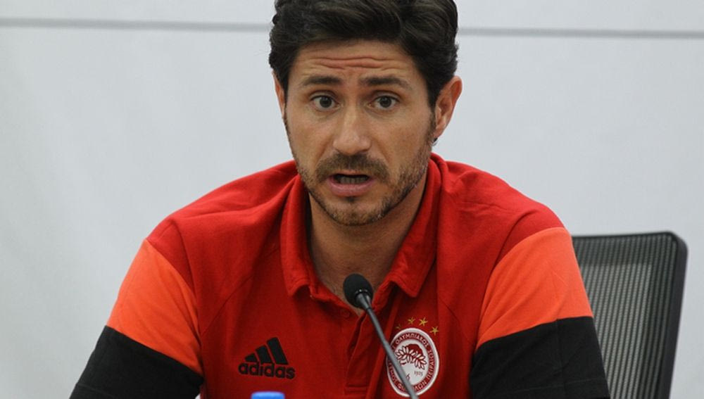 Βίκτορ: “Στο μυαλό μας μόνο η πρόκριση”