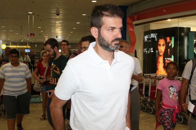 Τι έκανε ο Αντρέα Στραματσόνι στο αεροδρόμιο;