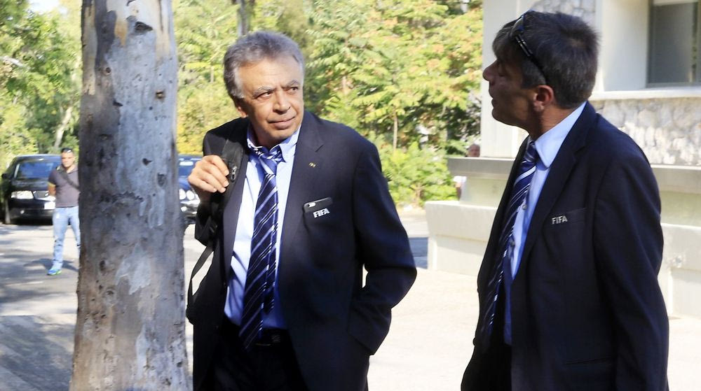 “Αλλάξτε το νόμο αλλιώς πιο σκληρά μέτρα…”