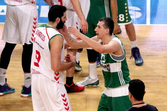 Μπουρούσης σε Διαμαντίδη: “Αντε, φόρα τη φανέλα και παίξε”