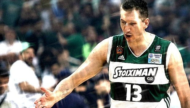 Ο Διαμαντίδης έδειξε τι είναι το μπάσκετ