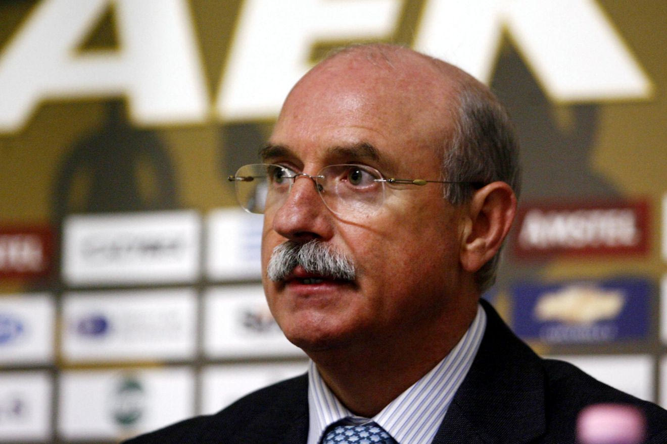 Ο Φερέρ δεν ήξερε που έπαιζε ο Πετί!