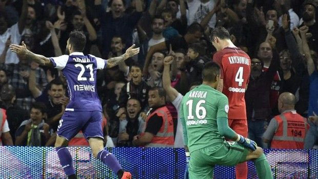 Ο Ντουρμάζ “κάρφωσε” την προβληματική Παρί