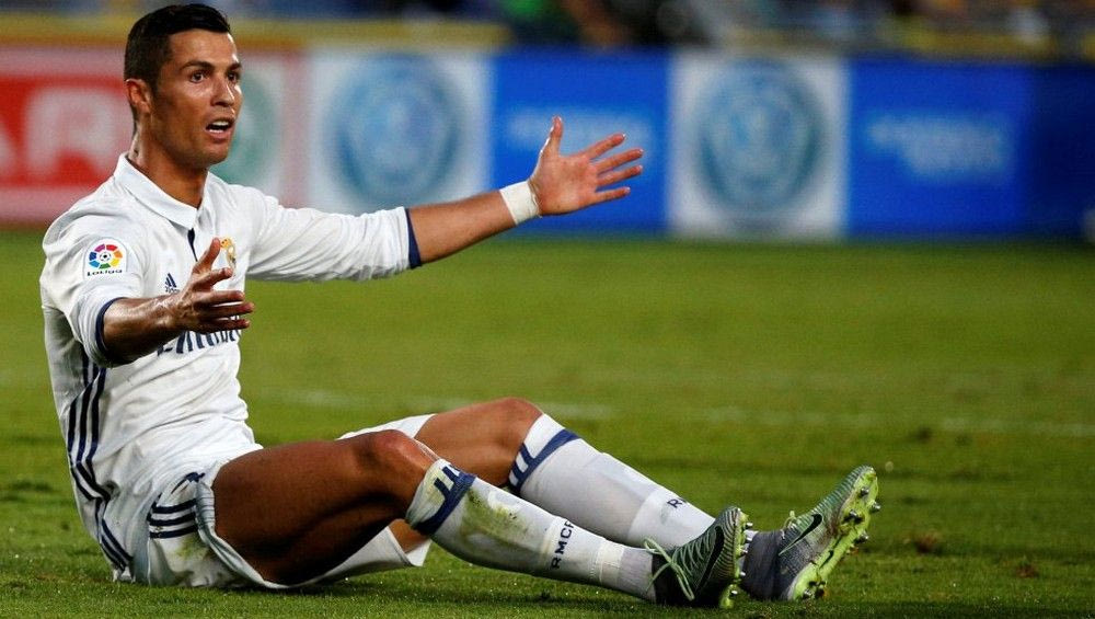 Η μαμά του Κριστιάνο Ρονάλντο “ντοπάρει” το γιο της!