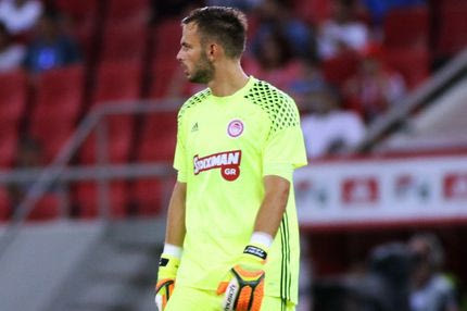 Με Λεάλι ο Ολυμπιακός