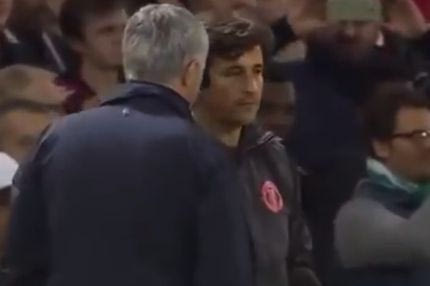 Το λάθος του βοηθού της Γιουνάιτεντ που εξόργισε τον Μουρίνιο