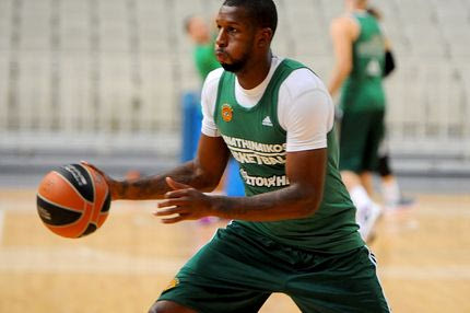 Φόρεσε τα πράσινα ο Νίκολς