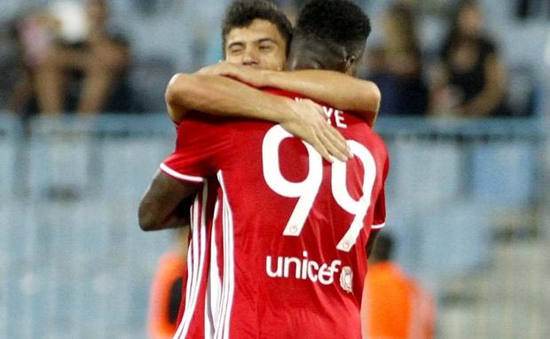 LIVE η Super League στον Sport24 Radio 103.3