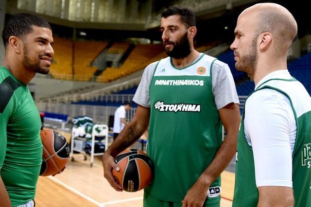 Άλλαξε νούμερο ο Καλάθης, αυτό διάλεξε ο Μπουρούσης