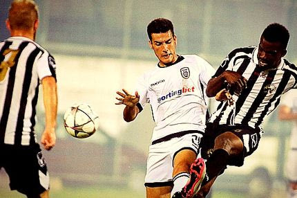 Θλιμμένοι στη γιορτή τους