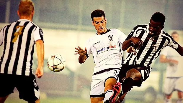 Θλιμμένοι στη γιορτή τους