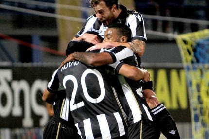 Όλοι μαζί, μπορούν…