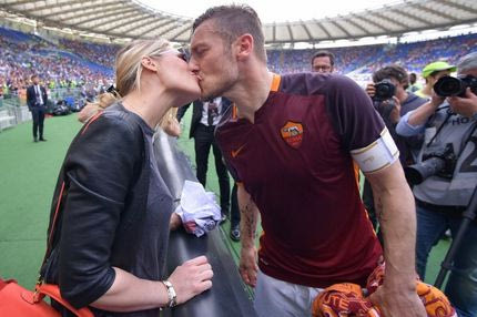 Σπαλέτι, η Ίλαρι Μπλάζι σε γυρεύει!