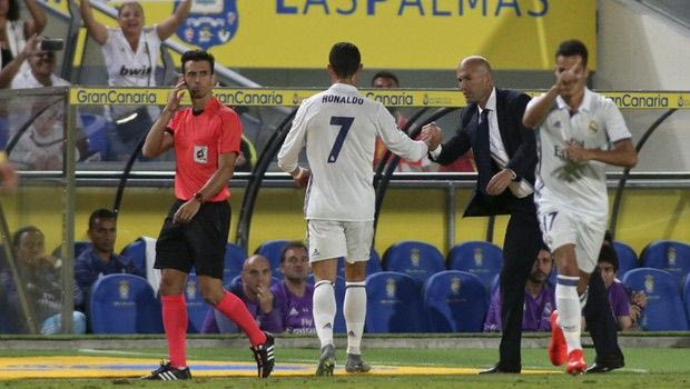 Κριστιάνο Ρονάλντο εκτός εαυτού: “Με γαμ@@@ από τον κ@@@”!