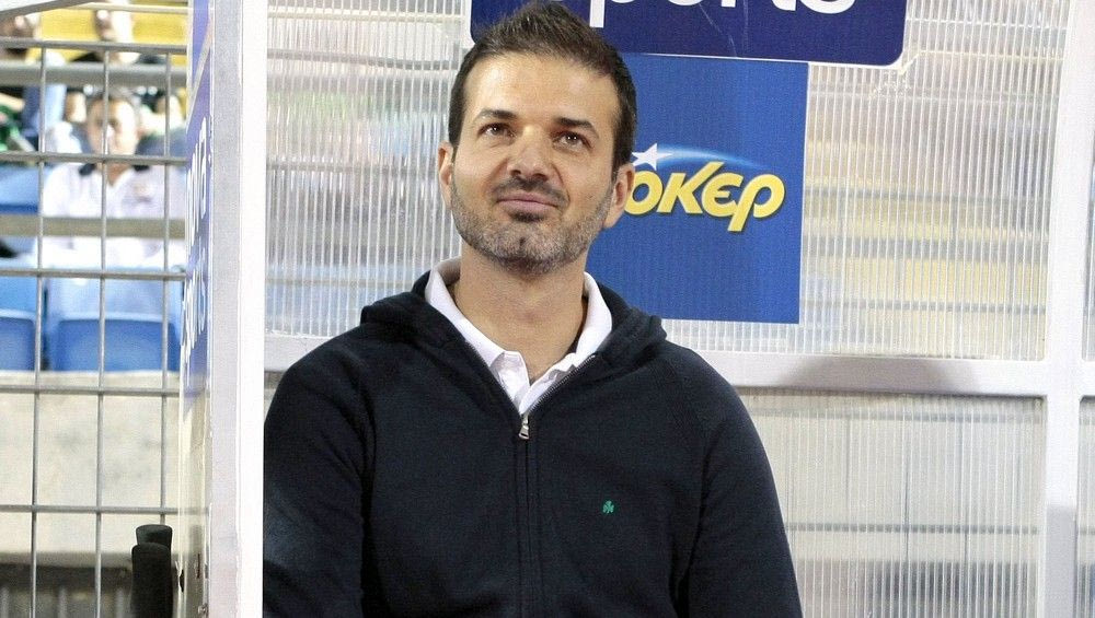 Οι “ειδικοί” και ο… μυρωδιάς “Στράμα”