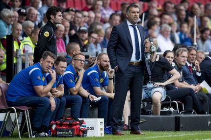 Τριάρα έφαγε ο Αναστασίου, κόκκινη ο Ατζαγκούν