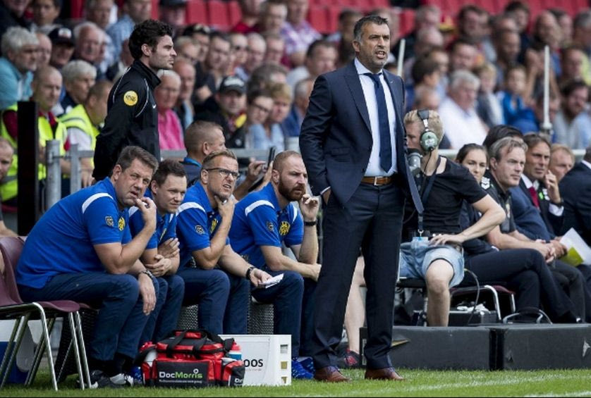 Τριάρα έφαγε ο Αναστασίου, κόκκινη ο Ατζαγκούν