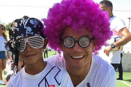 Με φούξια περούκα ο Κριστιάνο Ρονάλντο!