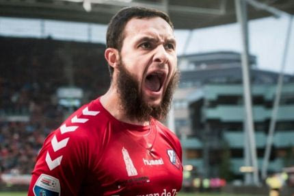 Έβαλε γκολ με… πιρουέτα