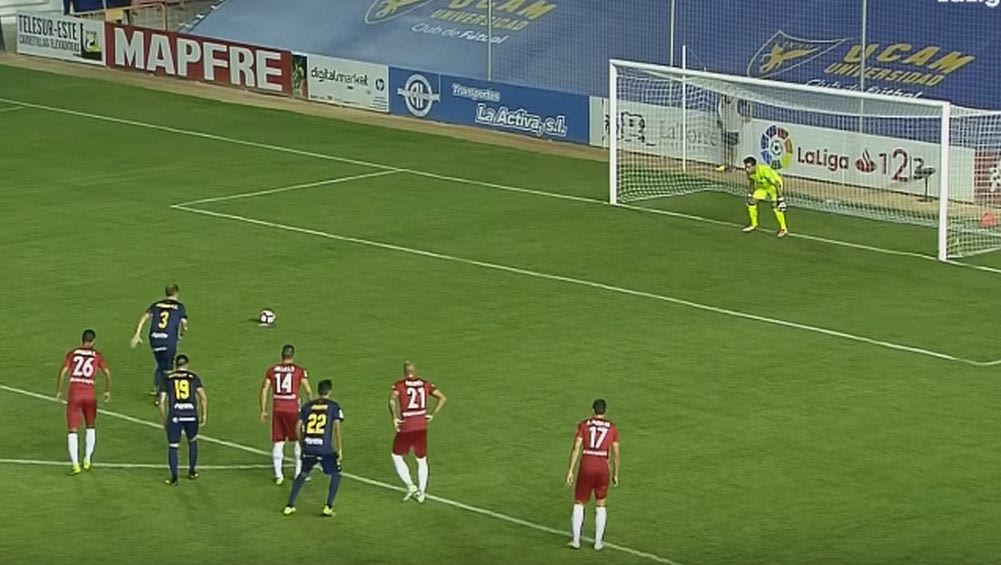 Μπάζει η Αλμερία από την πλευρά του Νάνο