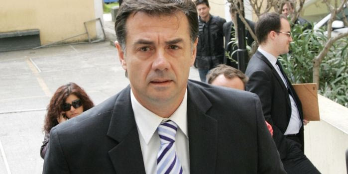 Έβαλε στο κόλπο τον Βασάρα, άφησε απ’ έξω την FIFA