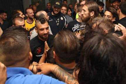 Πανικός στο ξενοδοχείο της ΑΕΚ!