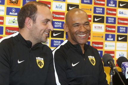 4-3-3 και βιντεοθεραπεία από Μοράις