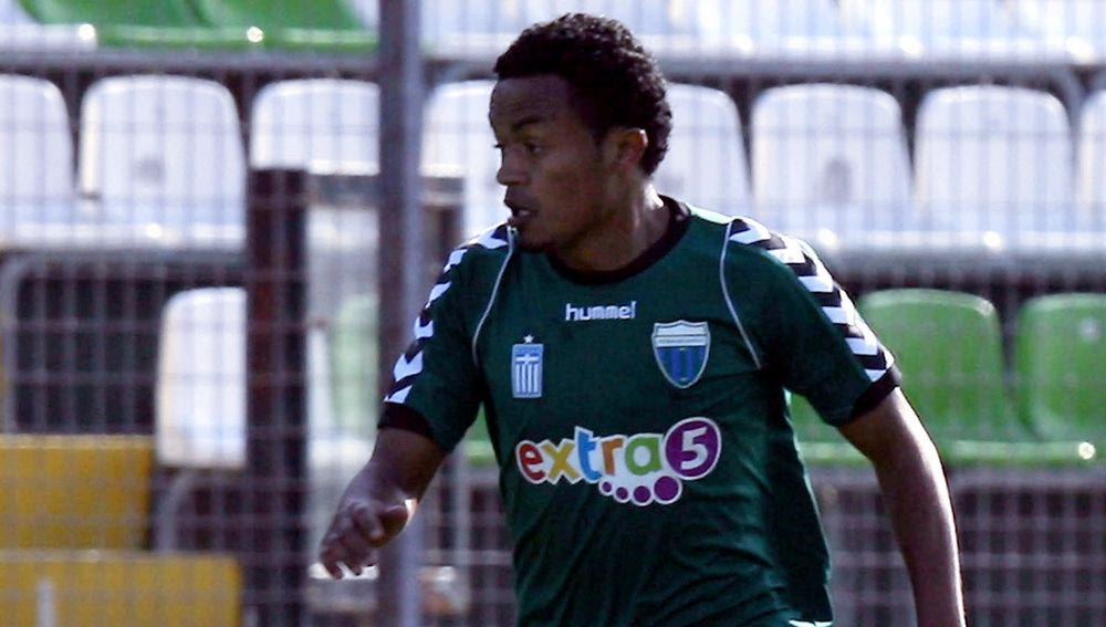 Γιατί λείπει εδώ και ένα μήνα ο Σουμπίνιο;