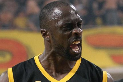 Η τιμωρία του Μπονσού δεν… ισχύει για τους Σπερς