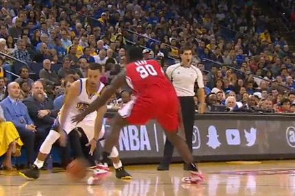 Σταυρωτές για χάζεμα: Ο Κάρι άρχισε τα τρελά του!