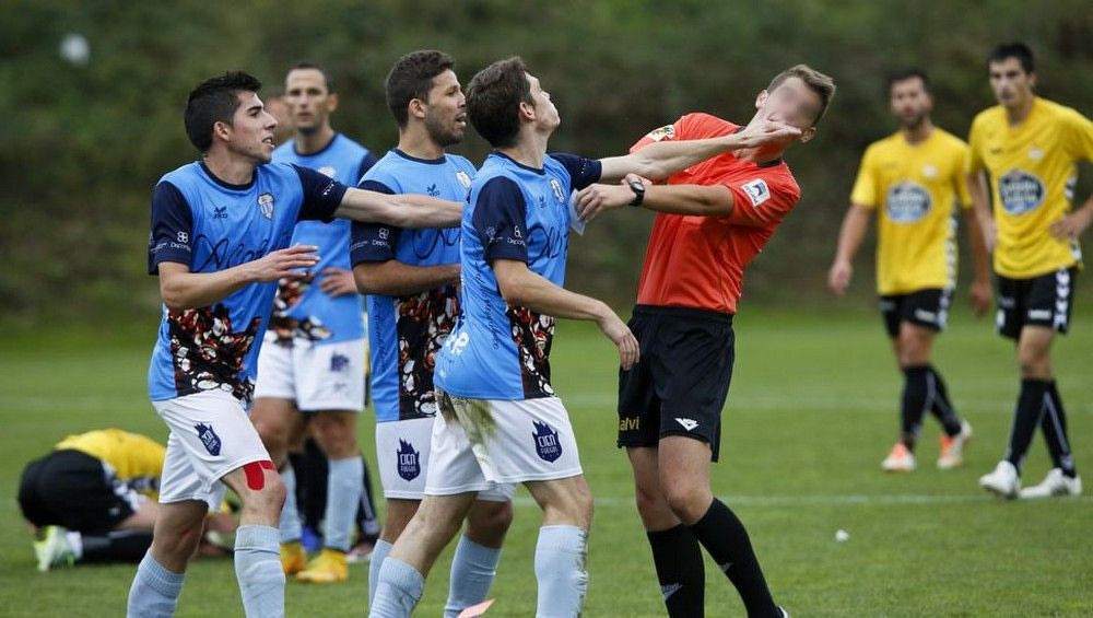 Απίστευτο: Παίκτης γρονθοκόπησε 15χρονο διαιτητή!