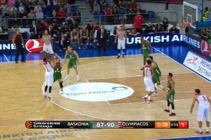 Ο Γκριν οπλοφορεί και σκοτώνει: Τετράποντο και… νίκη